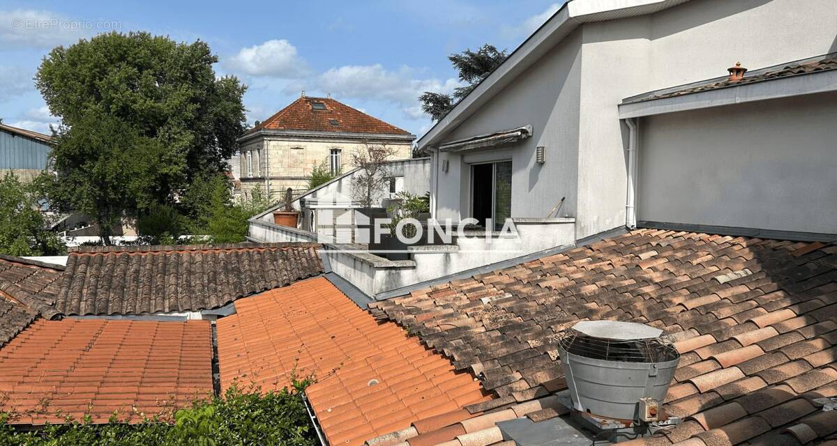 Appartement à BORDEAUX