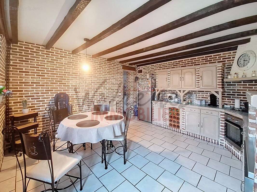 Maison à FRESNES-SUR-ESCAUT