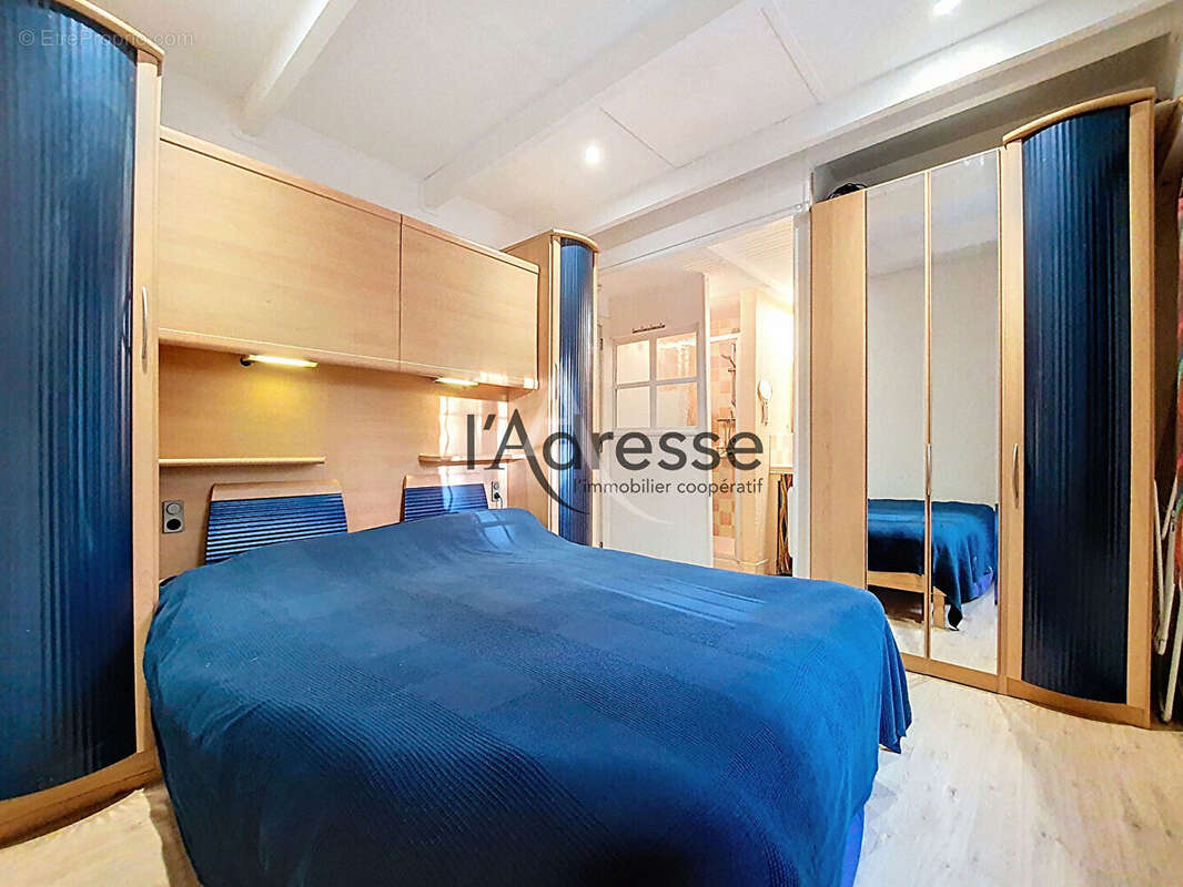 Villa Tanneron BELLUNY, 4 pièces 87 m²  Vue splendide sur le lac de Saint-Cassien et les collines. - photo 10