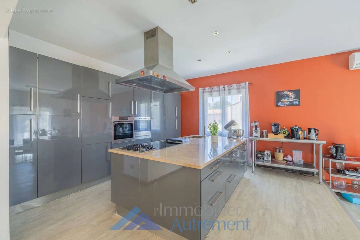 Maison à CARRY-LE-ROUET