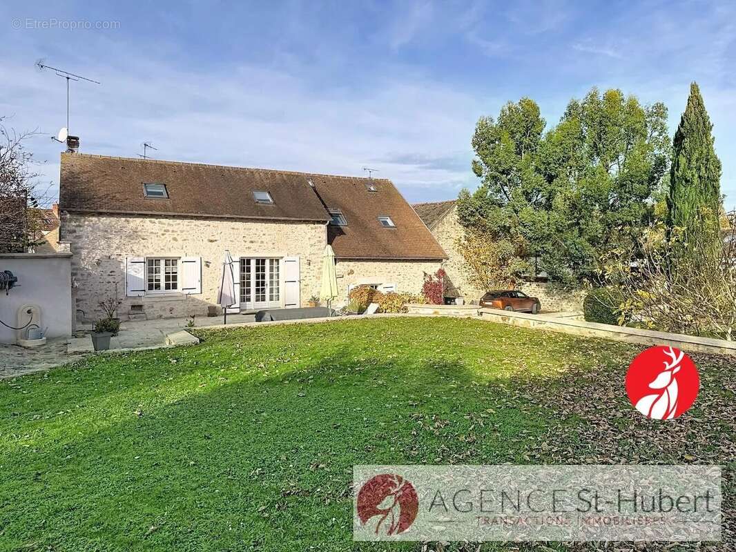 Maison à CHAILLY-EN-BIERE