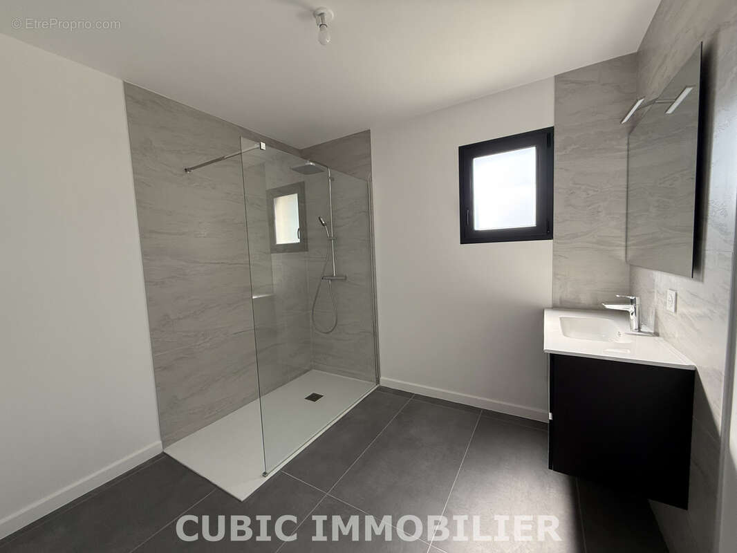 Maison à VILLEFRANCHE-SUR-SAONE