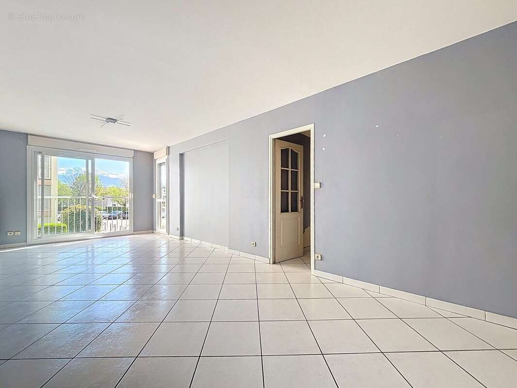 pièce de vie - Appartement à SEYSSINS