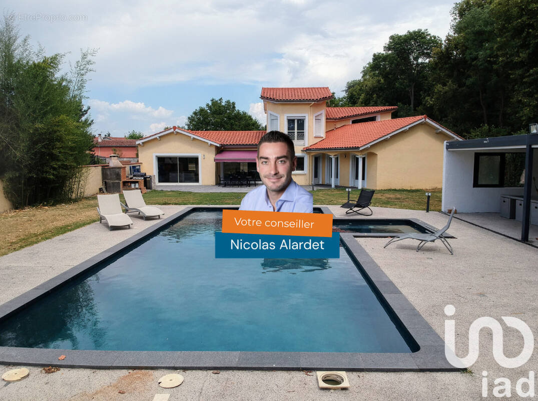 Photo 1 - Maison à VEAUCHE