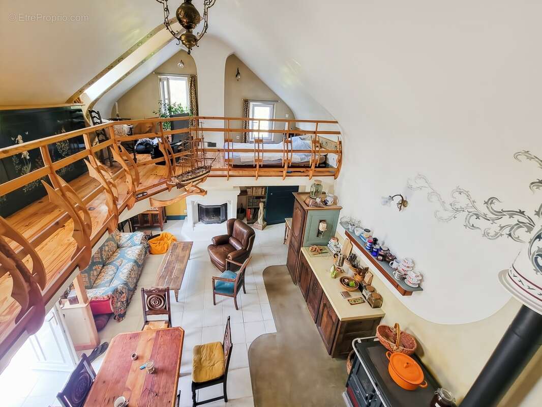 ILE DE GROIX - Domaine 9600m2, 2 habitations. Maison de154m2 sortie d'un livre d'aventure! - photo 21