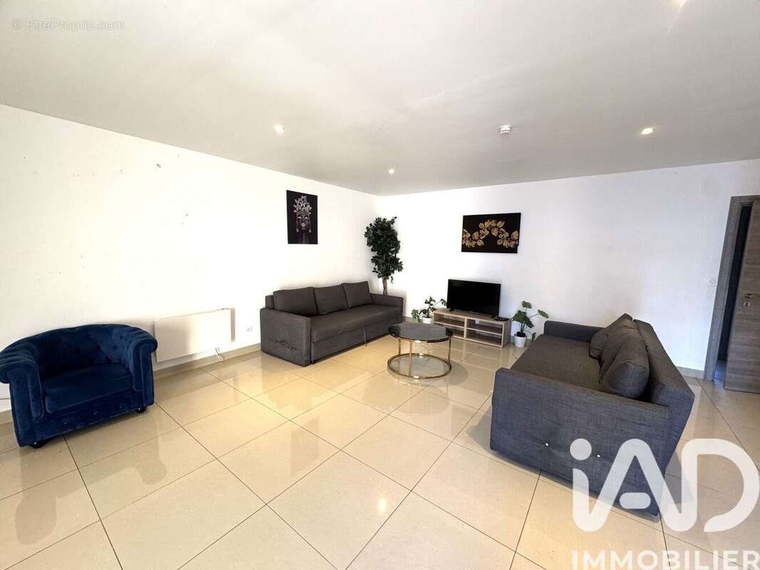 Photo 2 - Appartement à CHAMPIGNY-SUR-MARNE