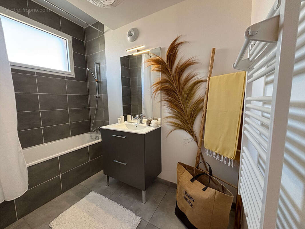 Appartement à TASSIN-LA-DEMI-LUNE