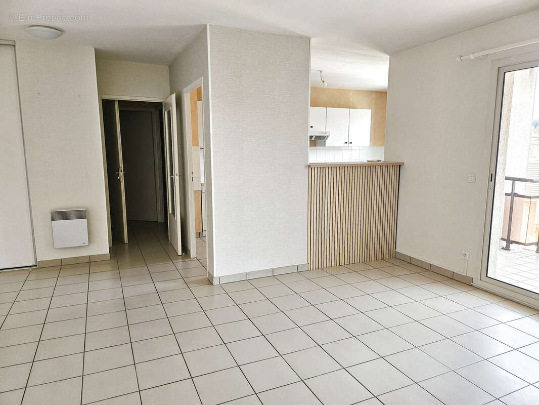 Appartement à LE PEAGE-DE-ROUSSILLON