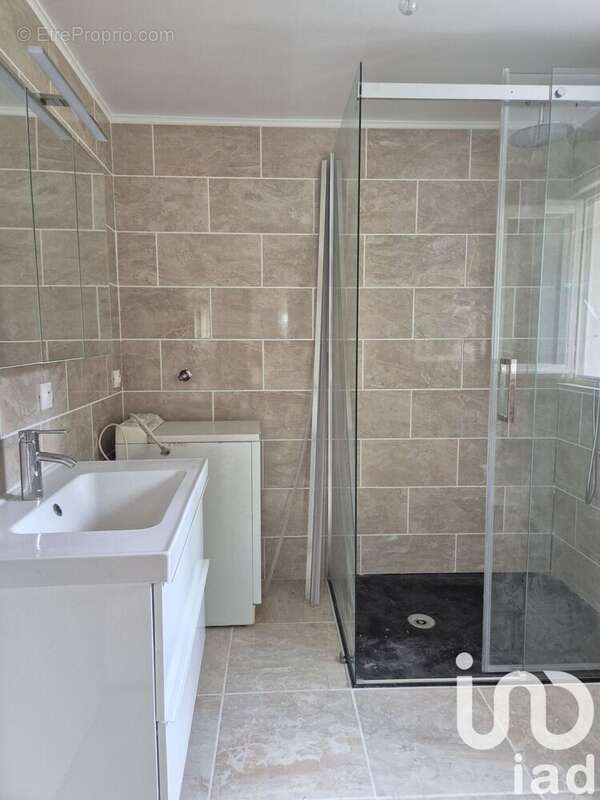 Photo 2 - Maison à BUCHERES