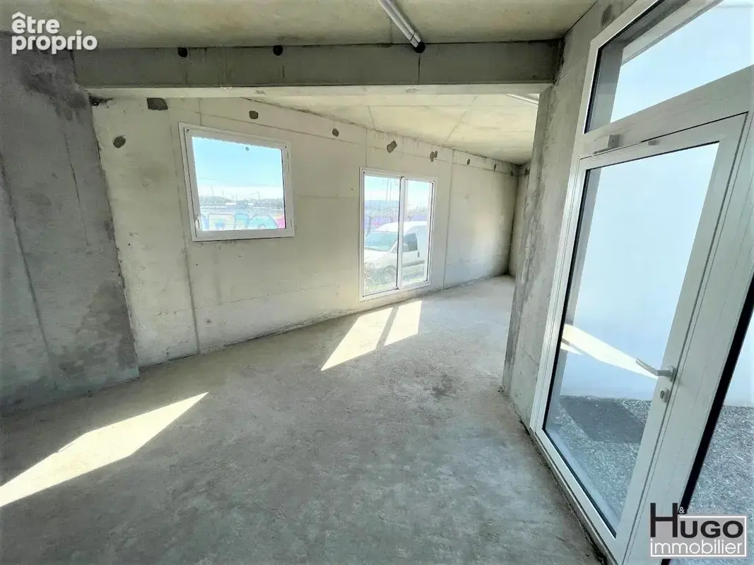 Bordeaux bastide niel- local commercial duplex 208m² libre et brut + 1 parking - photo 8