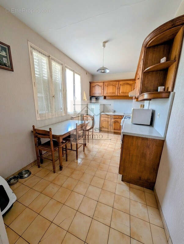 Maison de ville sur sous-sol semi enterré   92 m2   Saillat-sur-Vienne - photo 4