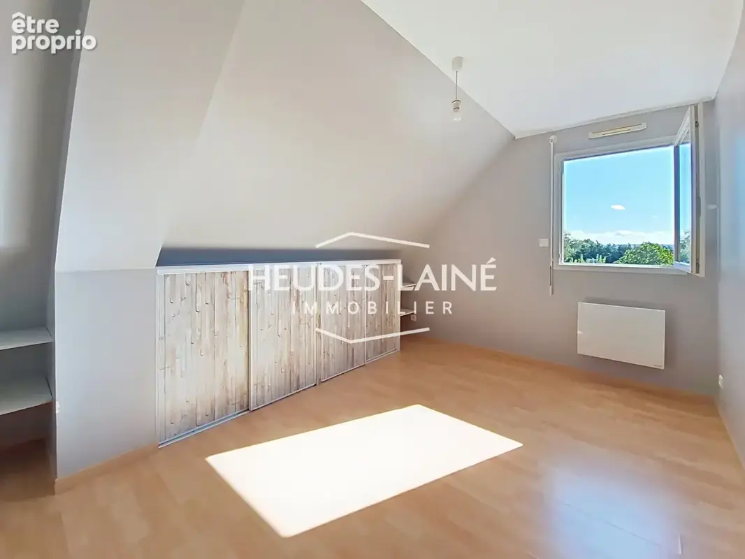 Maison 4 chambres - 105 m2 avec sous-sol et jardin  50220  JUILLEY - photo 8