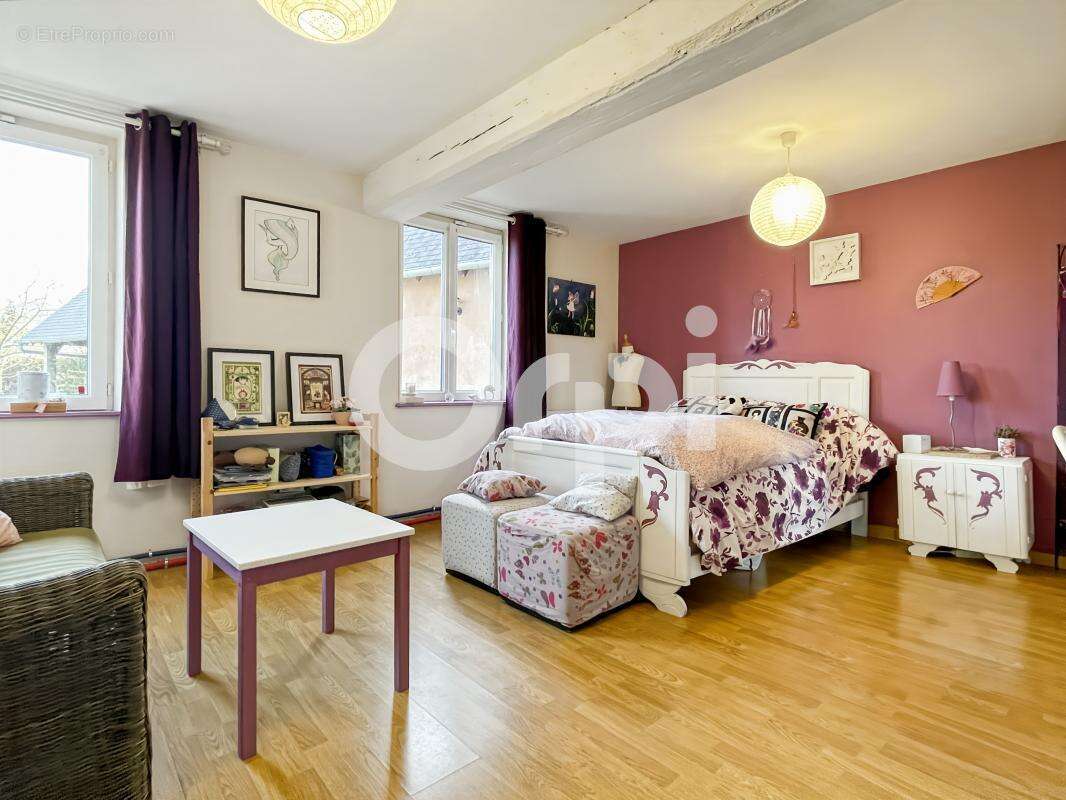 Maison à LES VENTES