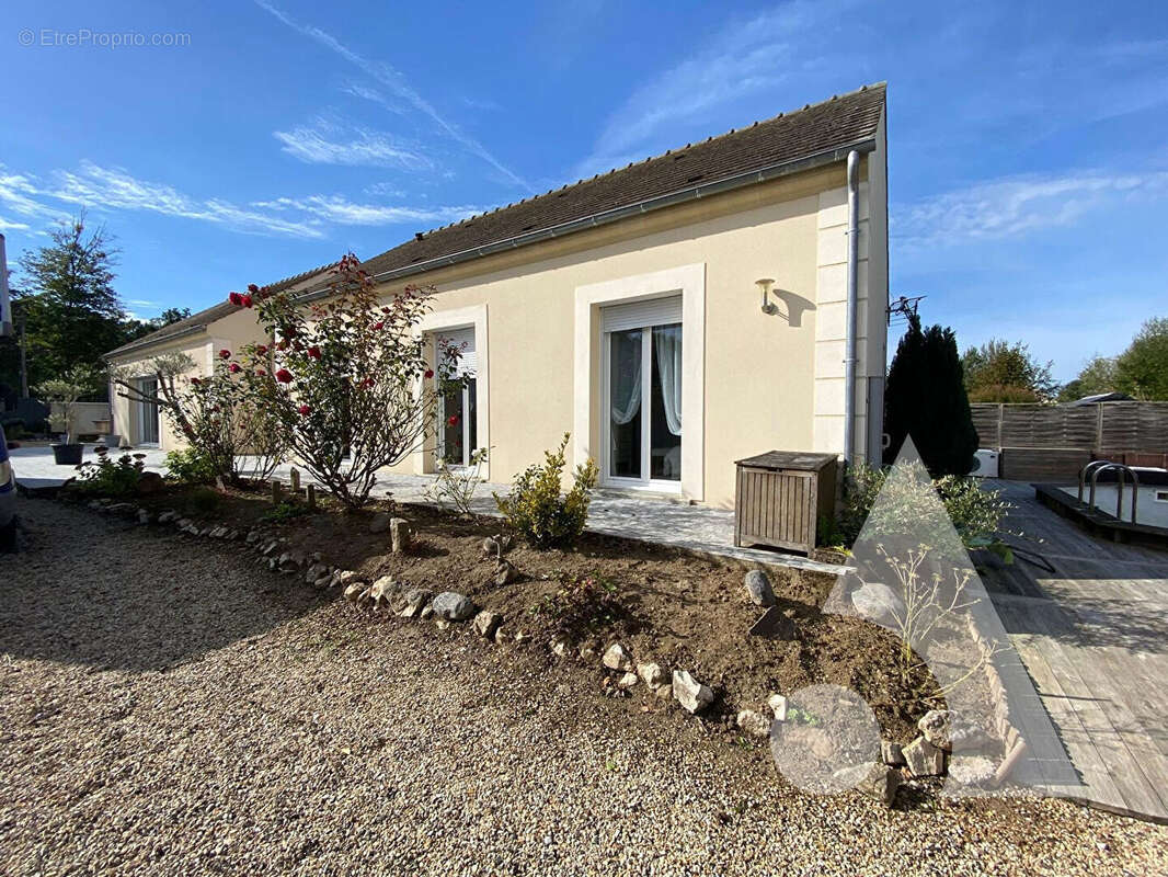 Maison à NANTEUIL-LE-HAUDOUIN