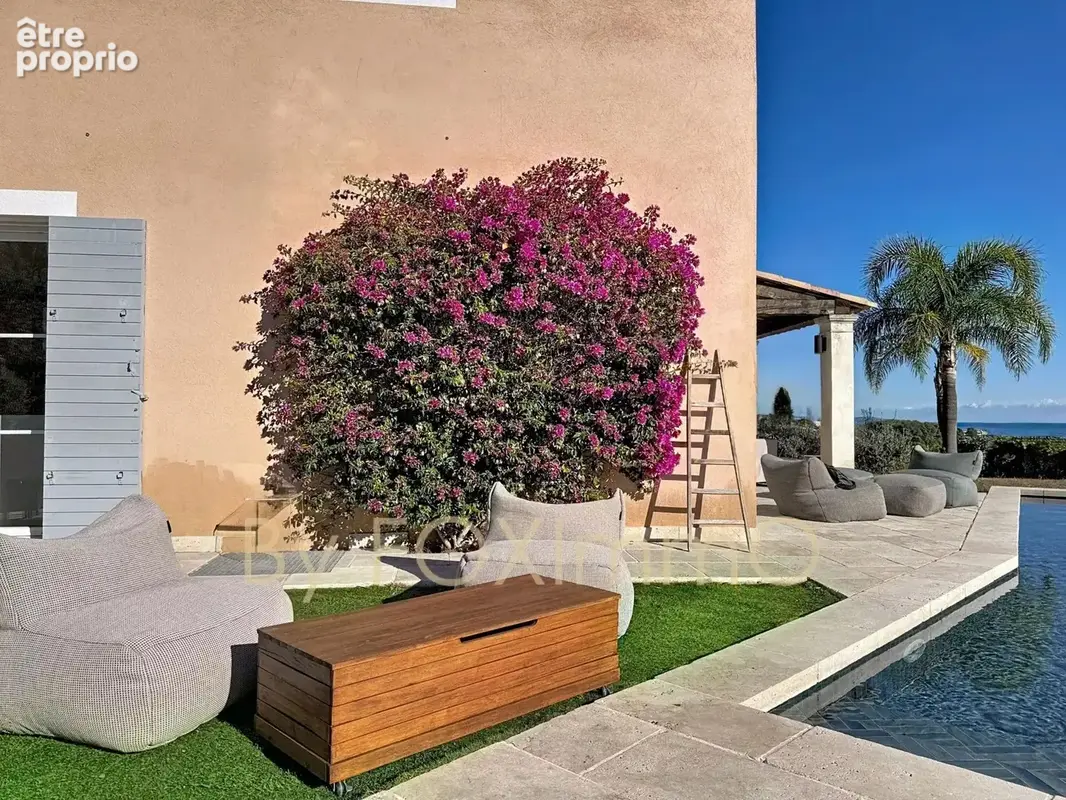 Villa vue mer sur la cote d azur, 4 chambres , piscine ,  jardin , residence securisé - photo 23