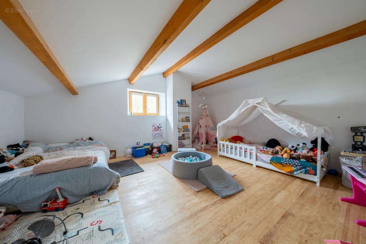 Maison à MONTGAILLARD