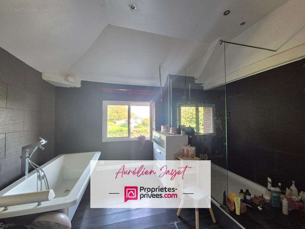 Maison à CRIQUETOT-L&#039;ESNEVAL