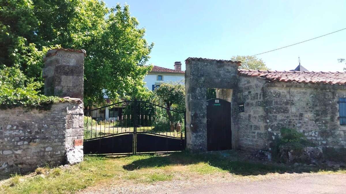 26 sept 2025 - Maison à FONTENILLE