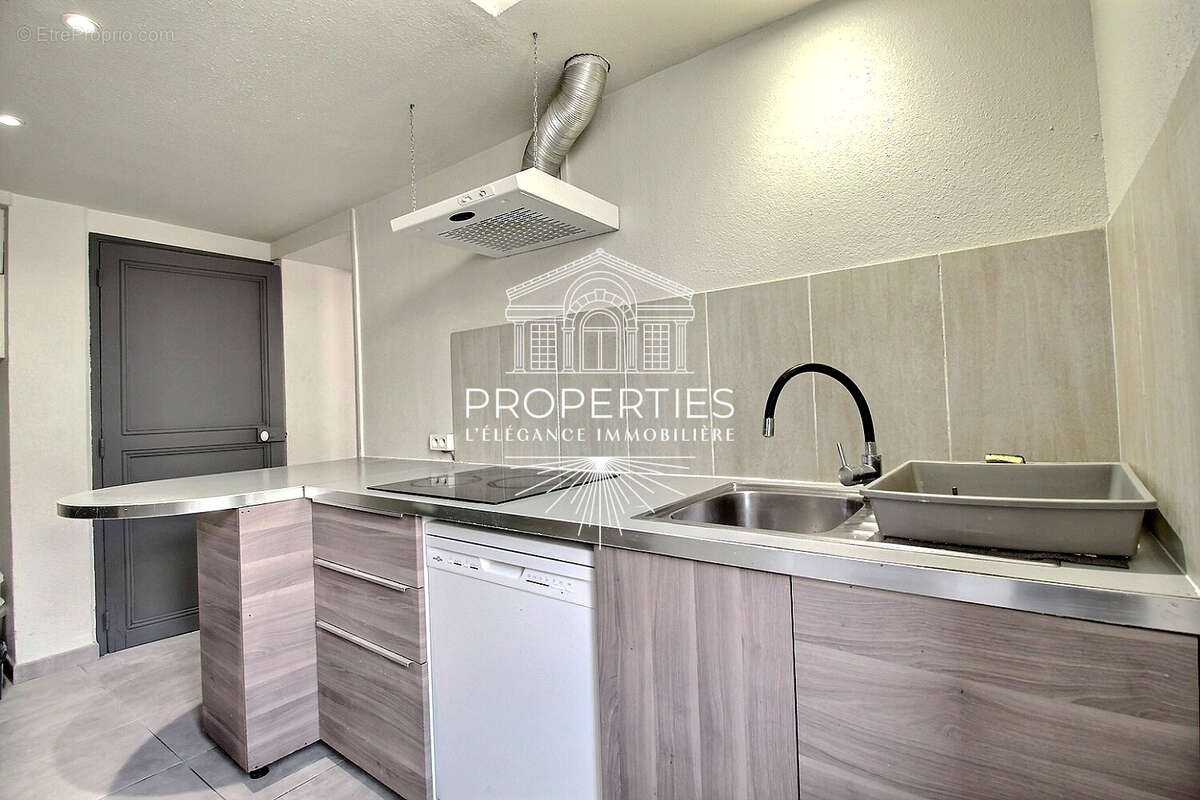 Appartement à HYERES