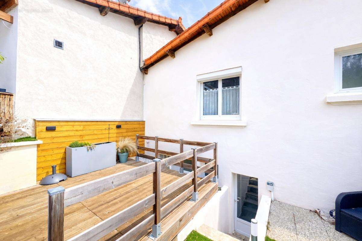 Maison à ENVAL