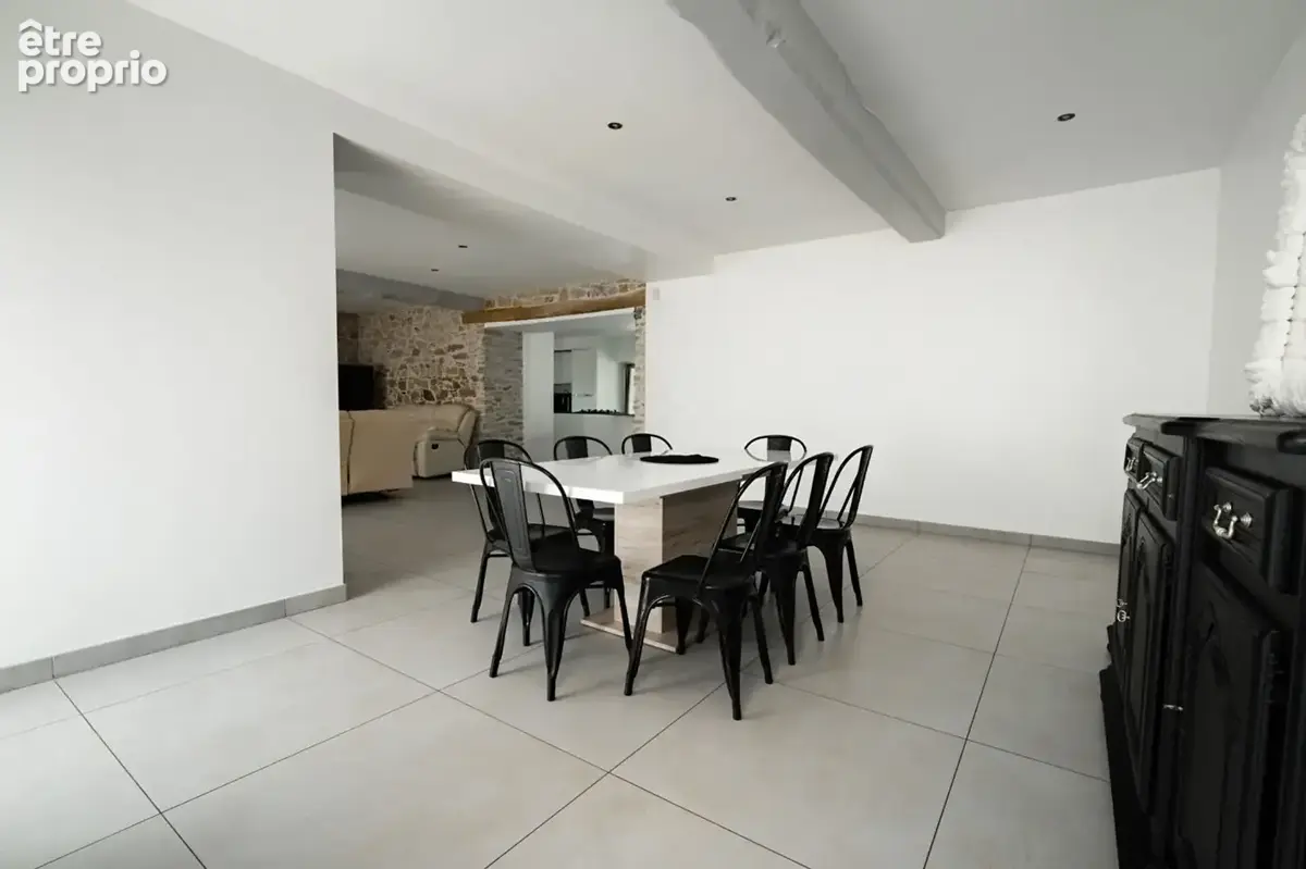 Maison Becon Les Granits 7 pièce(s) 211 m2 - photo 6