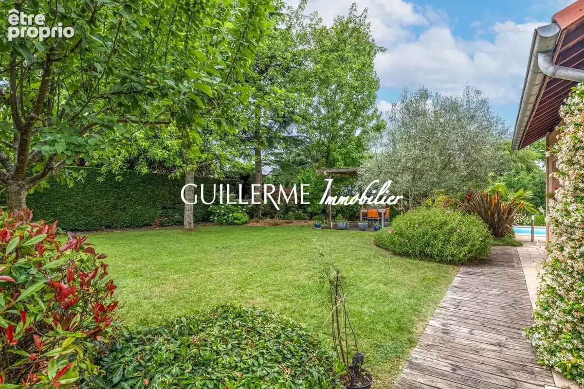 Maison familiale 5 chambres avec piscine – La Tour-de-Salvagny - photo 5