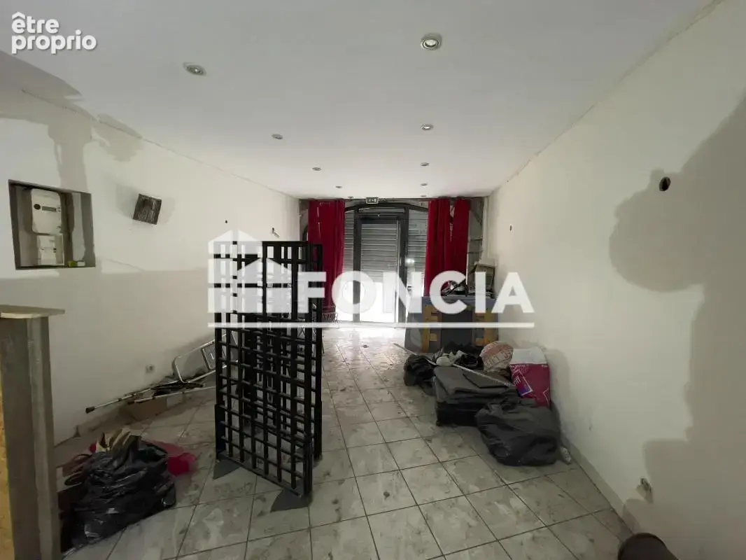 Vente - Local commercial - 125 m² - 120 000 € - GRENOBLE - photo 2