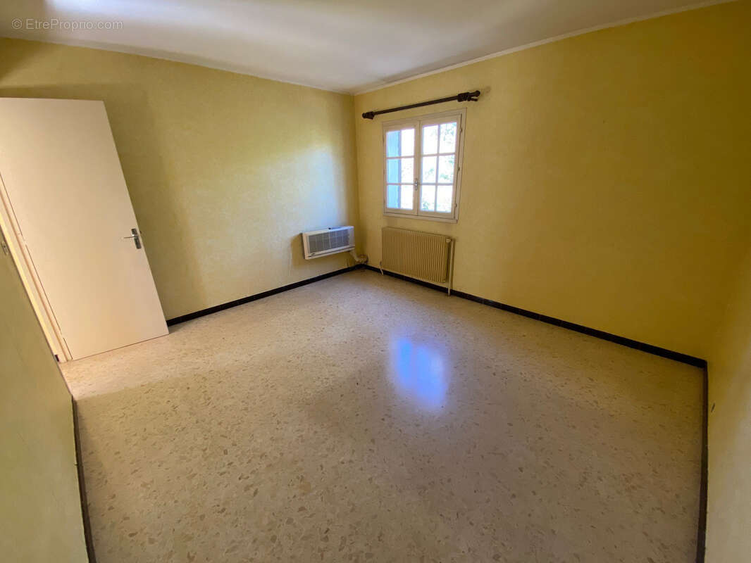 Maison à NIMES