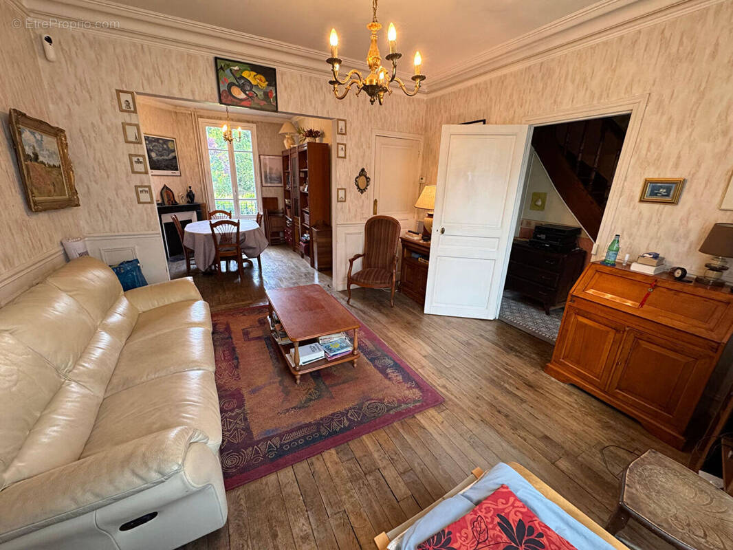 Maison à NOISY-LE-SEC