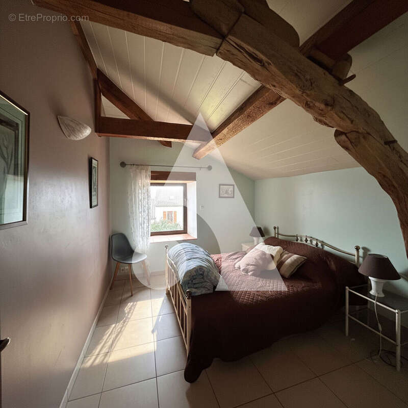 Maison à SAINT-MATRE