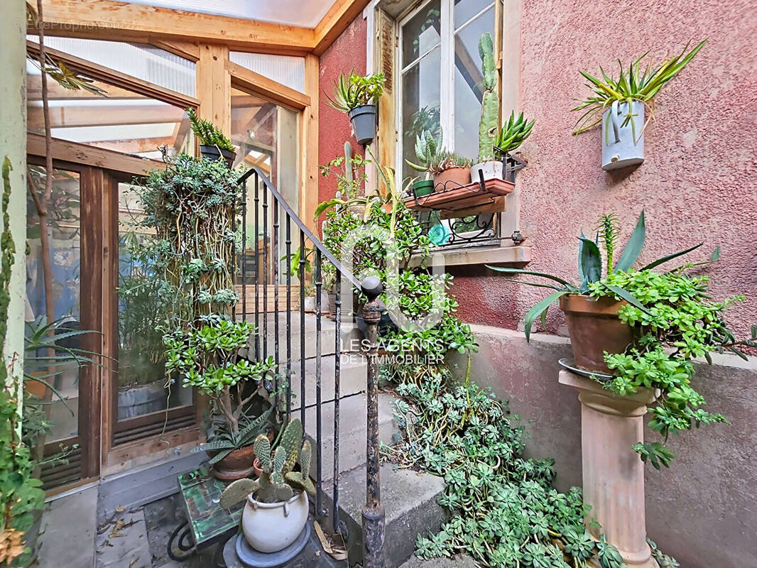 Maison à ASNIERES-SUR-SEINE