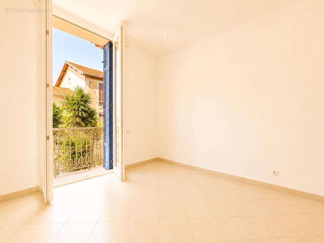 Maison à LE CANNET
