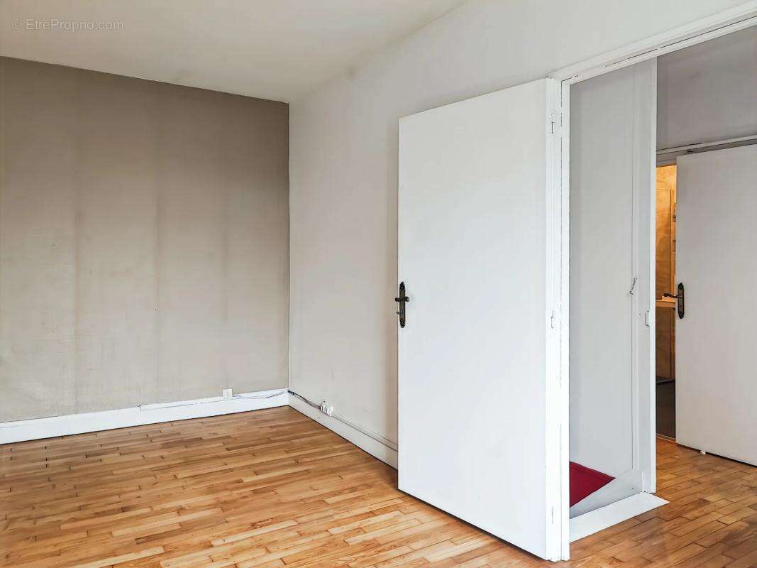 Maison à SAINT-ASTIER