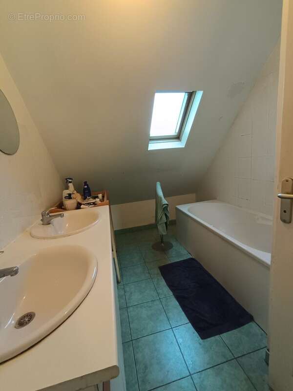 Maison à VERNOU-SUR-BRENNE