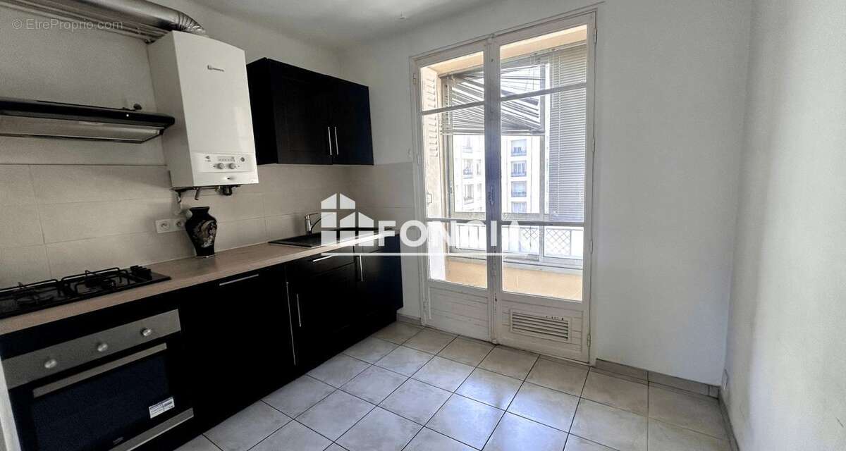 Appartement à MARSEILLE-9E