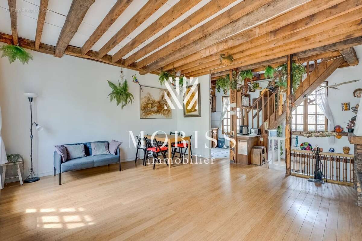 Appartement à PARIS-19E
