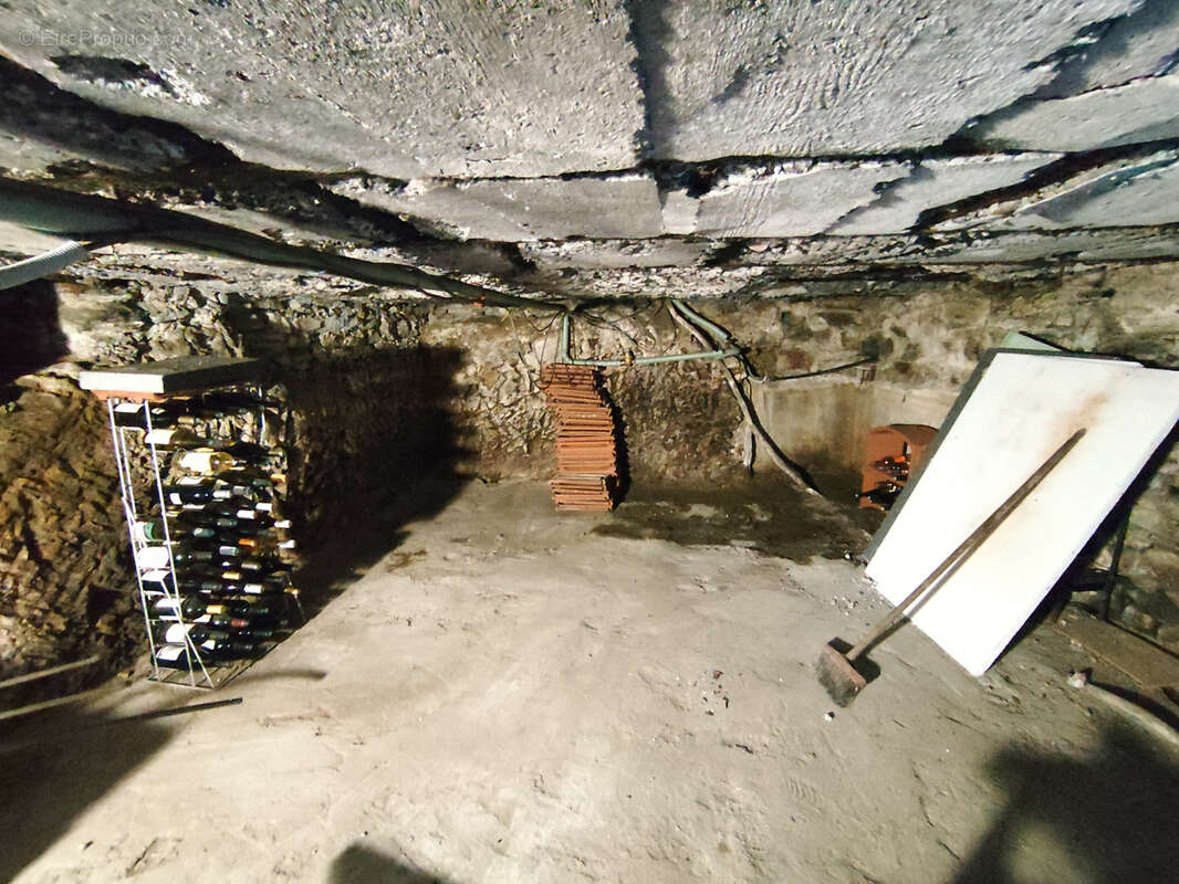 Maison à SAINT-MARTIN-LA-PLAINE