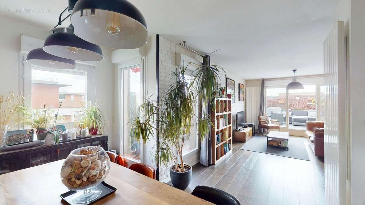 Appartement à SAINT-DENIS