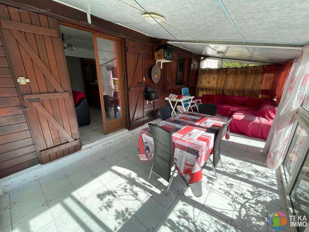 FABIEN TEKA IMMO vous propose une maison F6 à la vente à proximité du village de la Plaine des Palmistes - photo 12