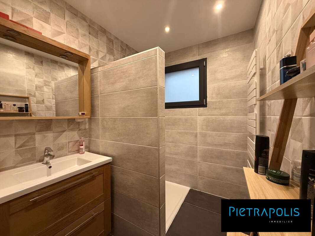 Maison à LOIRE-SUR-RHONE