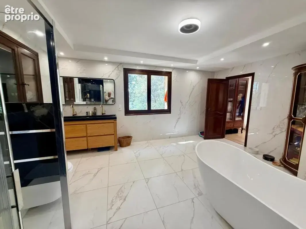 PROPRIÉTÉ D’EXCEPTION (634 M2 de surface utile) - photo 10