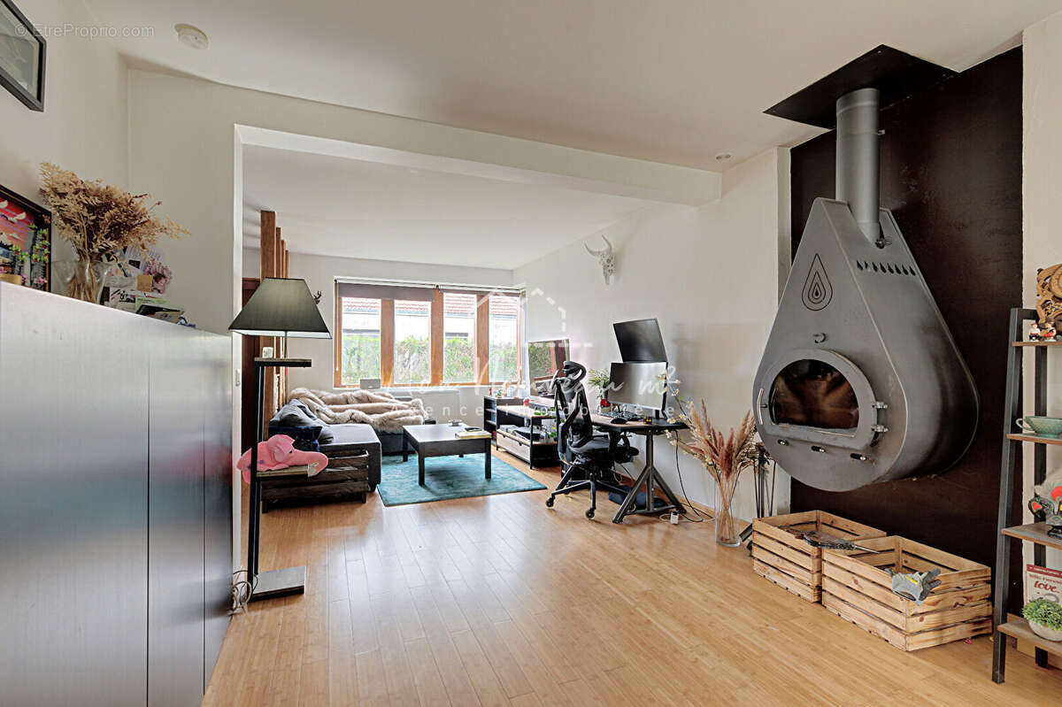 Maison à NOISY-LE-GRAND