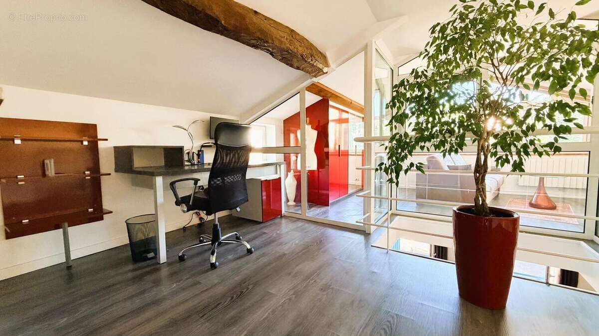 Appartement 112 m² à Ecully  - photo 9