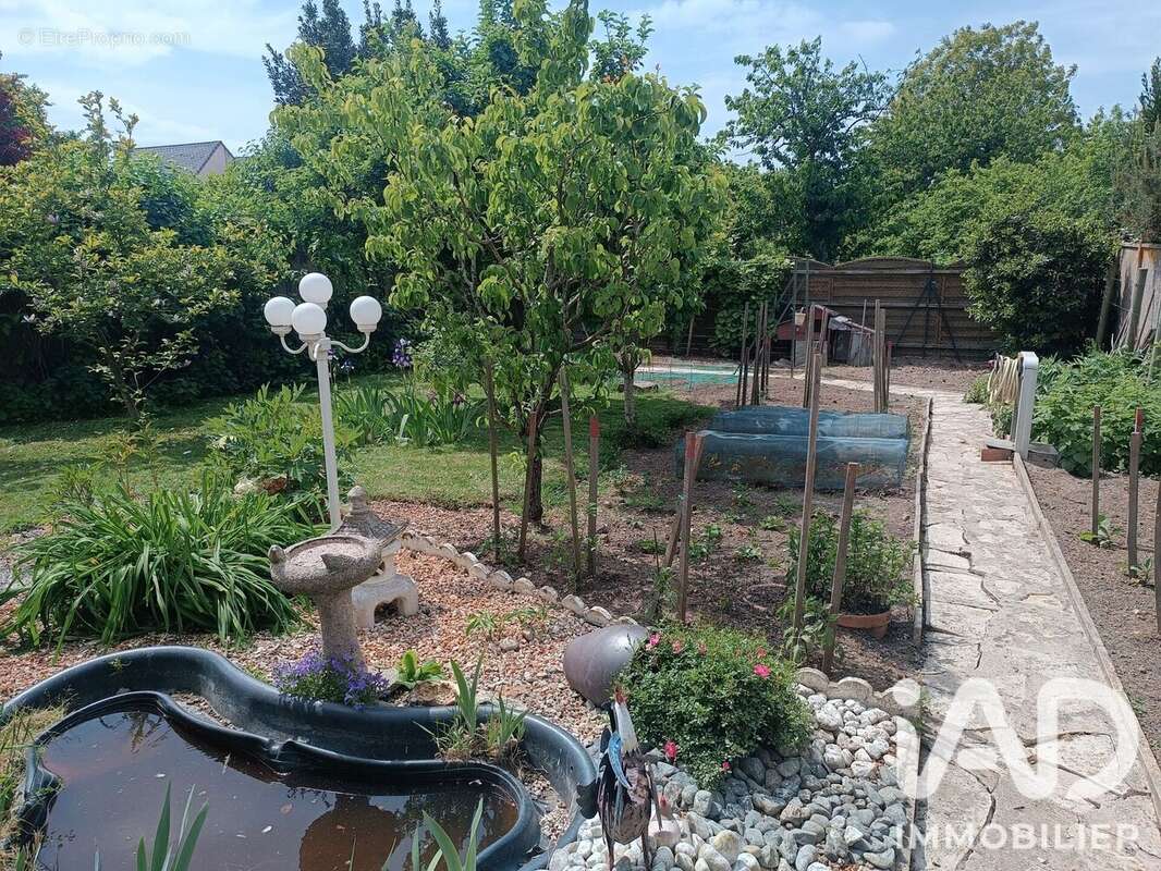 Maison 114 m² à Maintenon  - photo 2