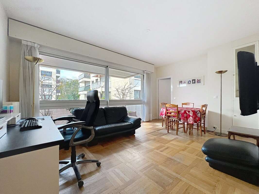 Appartement à GARCHES