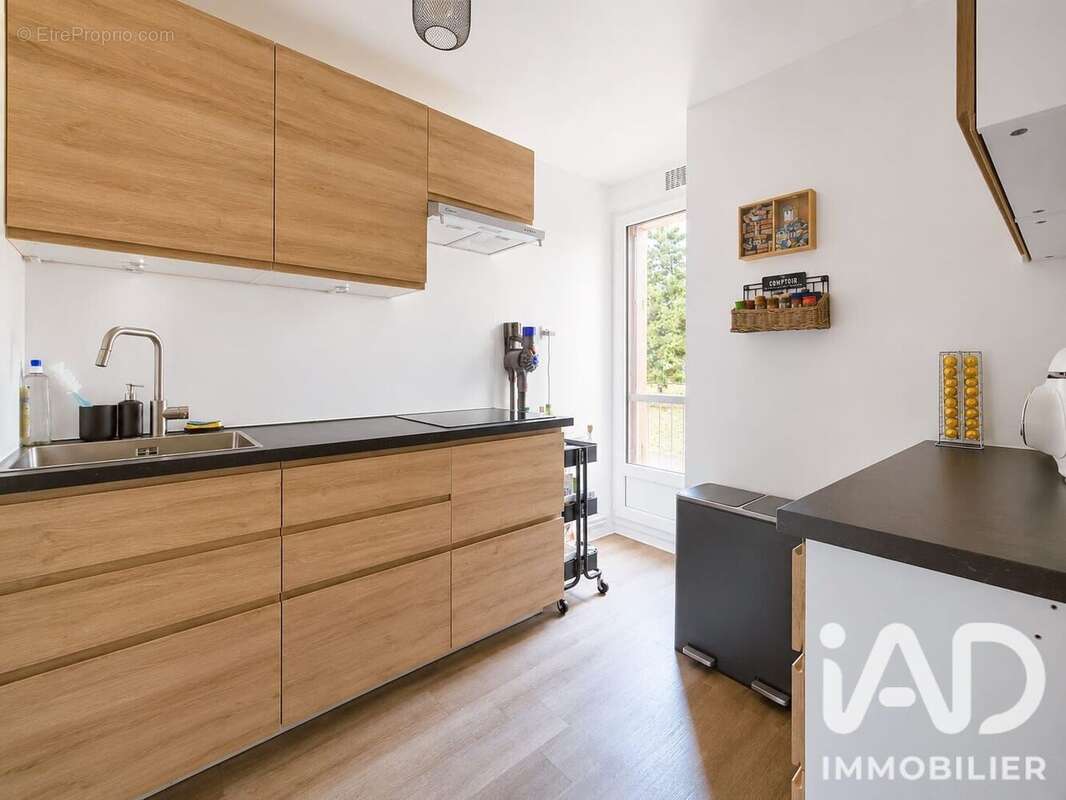 Appartement 73 m² à Creteil  - photo 5