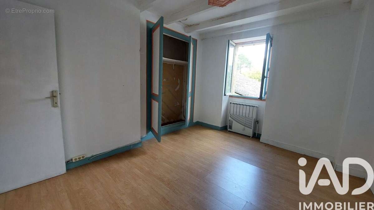 Photo 6 - Maison à LAMOTHE-MONTRAVEL