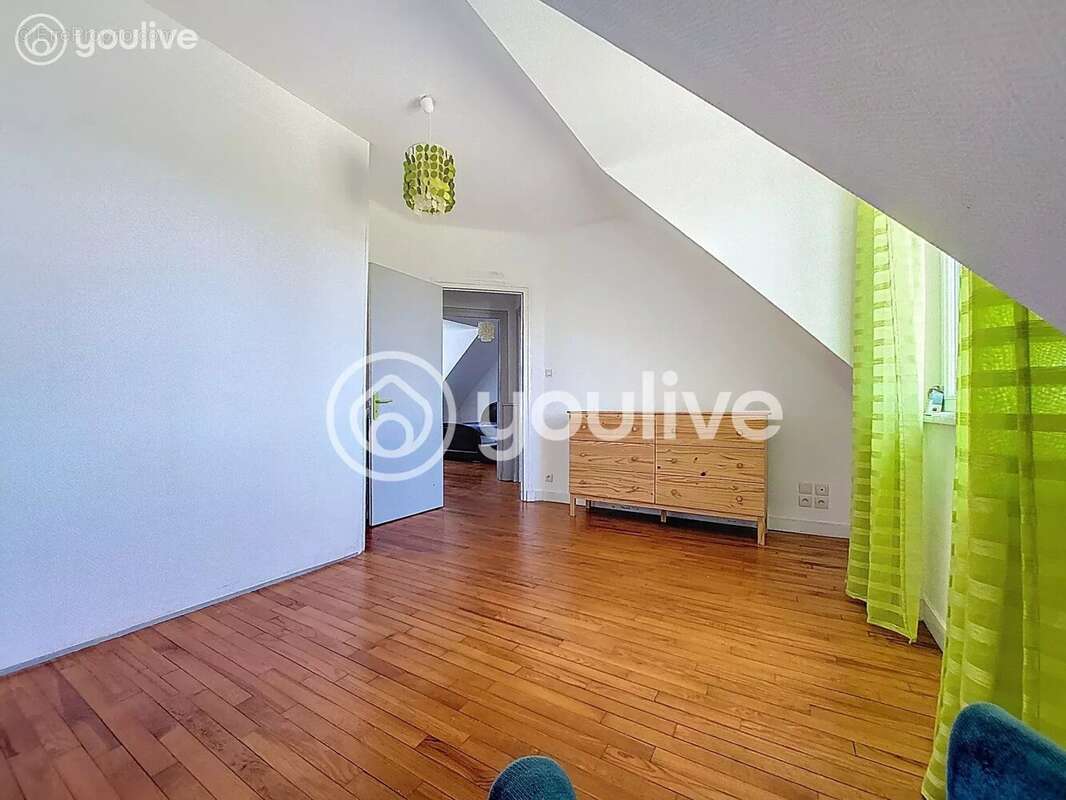 Maison à PLOUGUERNEAU