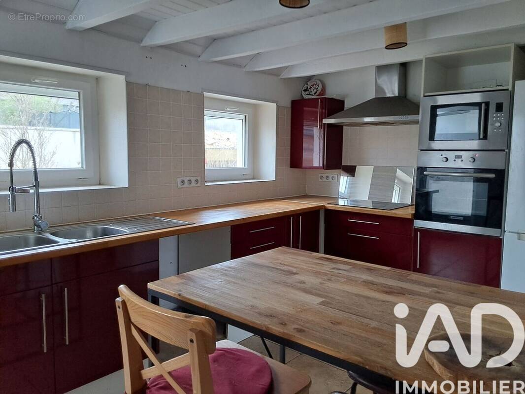 Photo 1 - Maison à PELLOUAILLES-LES-VIGNES