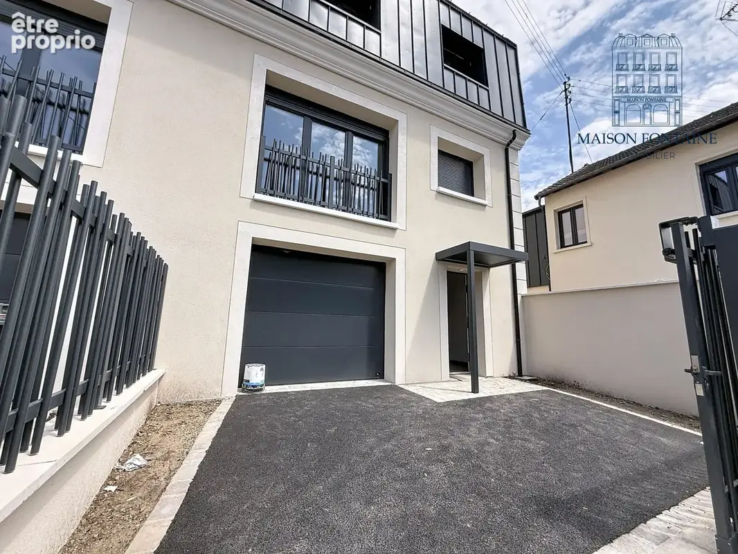 Maison 6 pièces 117 m² à vendre à Neuilly-Plaisance (93360) - photo 1